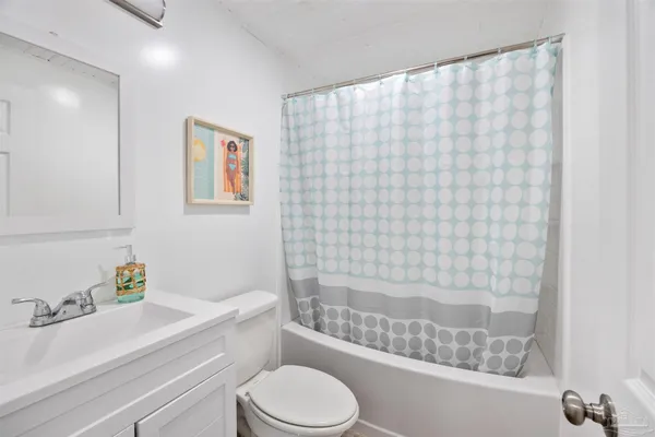 $539,000 | 2221 Club House Drive, Lillian, AL 36549