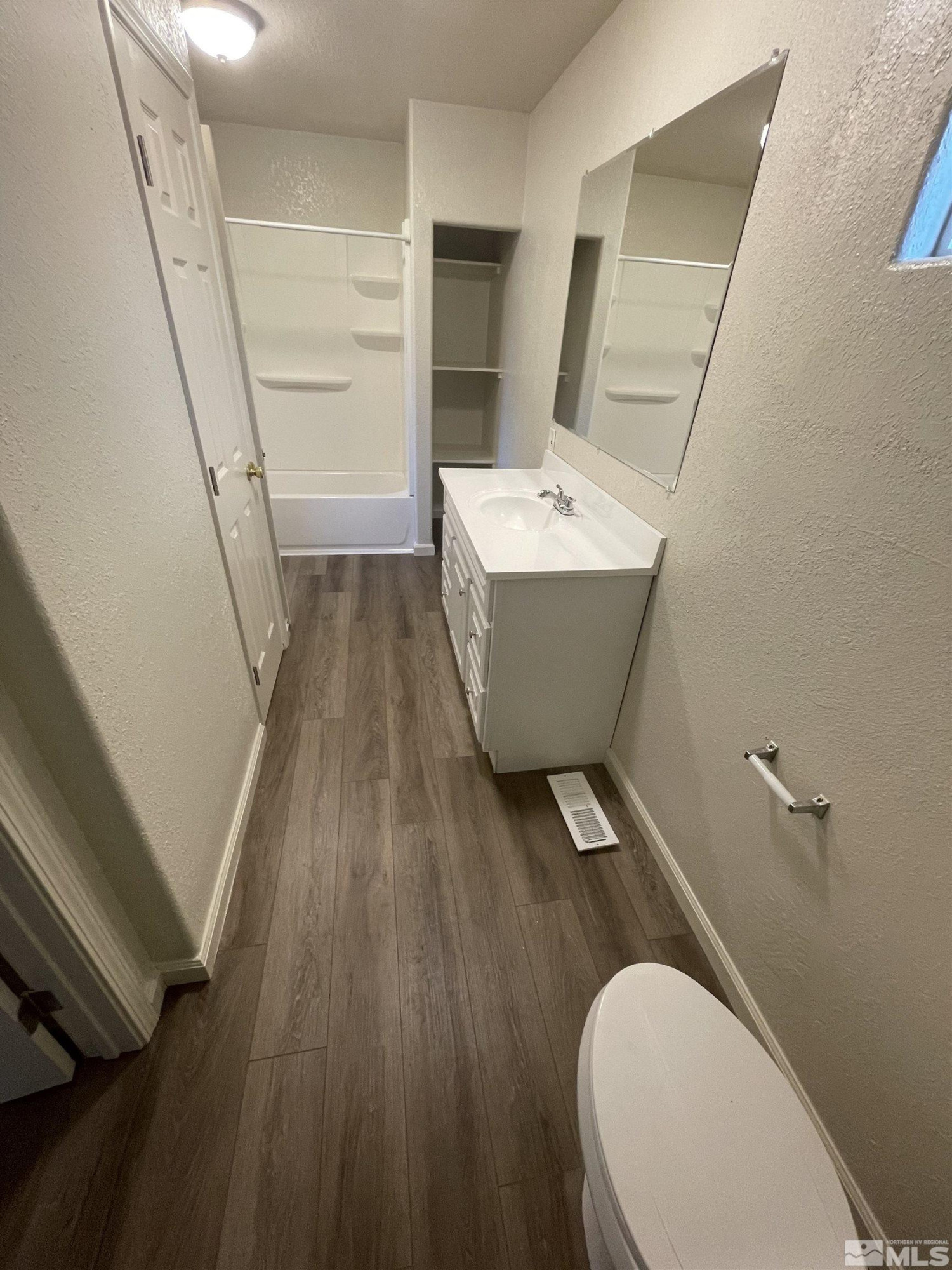 42 Caliente Street Reno, NV 89509 - Photo 8 of 14 Photo 8