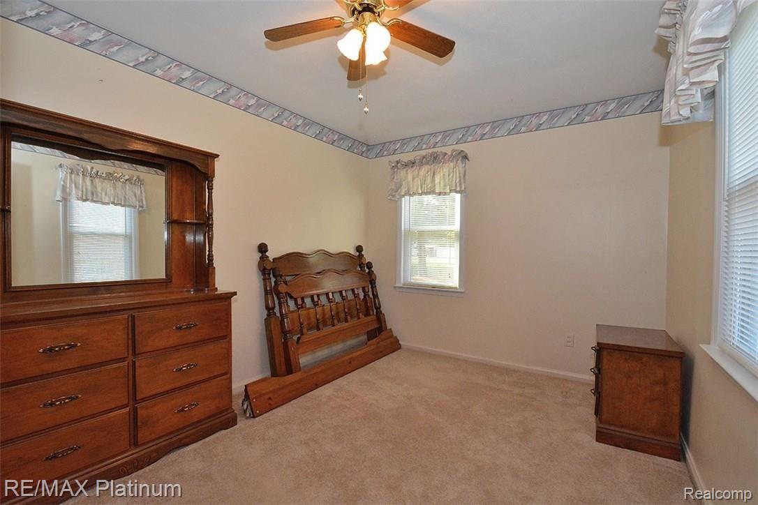 2825 Norton Road Howell, MI 48843 - Photo 8 of 16 DSC_3985.JPG