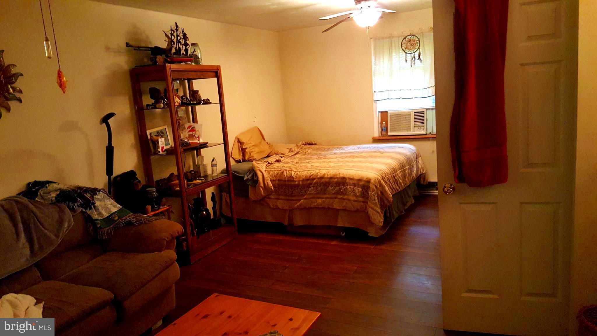 5525 Grinder Road Marbury, MD 20658 - Photo 11 of 19 Extra Large Master Bedroom