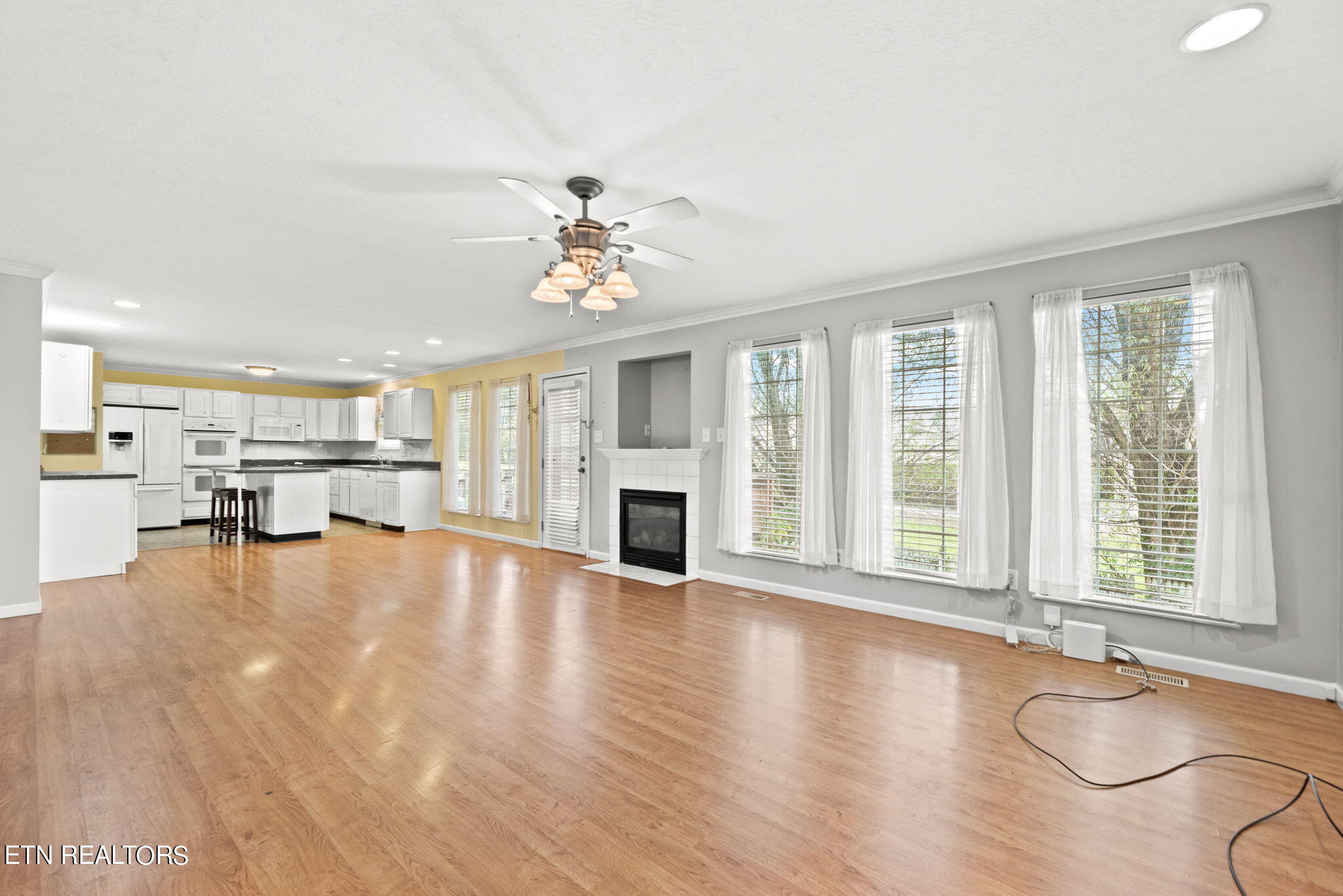 7406 Crossbow Lane Corryton, TN 37721 - Photo 11 of 30 7-web-or-mls-Crssbw7406 (21)
