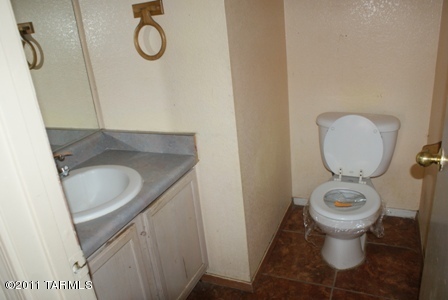 1922 West Bothell Way Tucson, AZ 85746 - Photo 6 of 7 Gallery Image 6