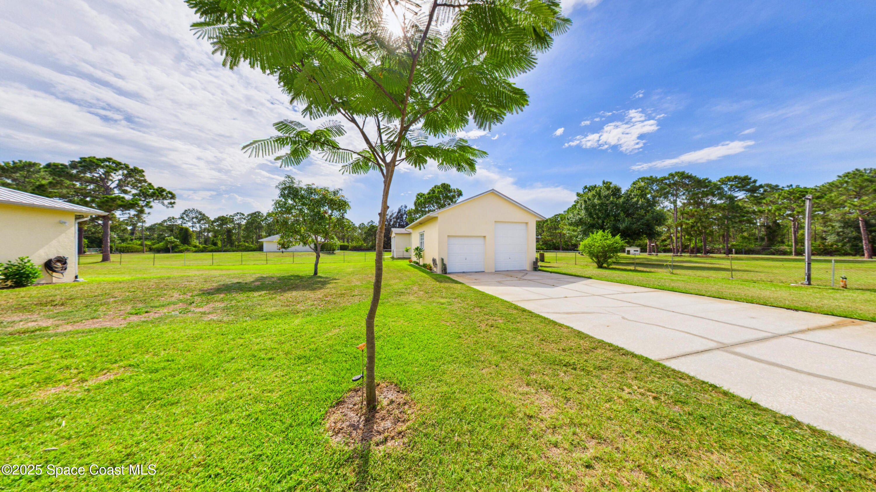 3200 Grant Road Grant Valkaria, FL 32949 - Photo 27 of 33 3200-grant-27