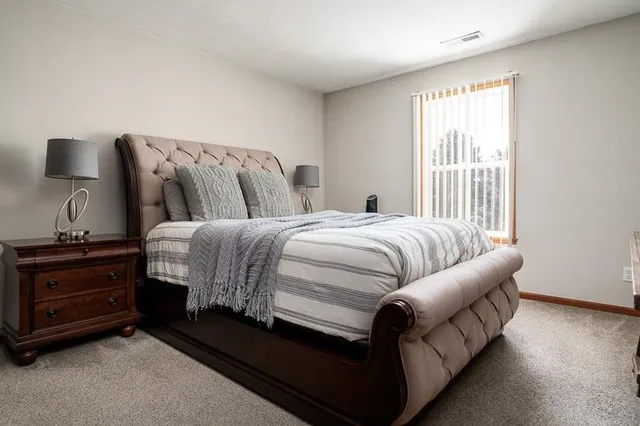 $180,000 | 10138 Monarch Road, Unit 4, Roscoe, IL 61073