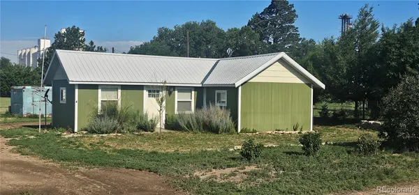 $155,000 | 105 Iowa Avenue, Seibert, CO 80834