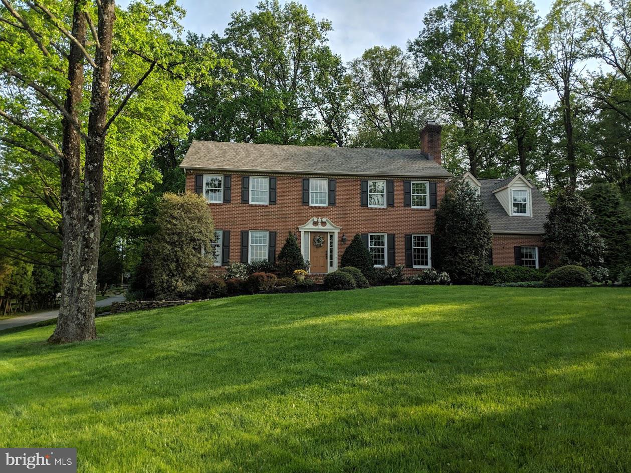 1003 Valewood Road Towson, MD 21286 - Photo 2 of 53 Front of home - parking pad