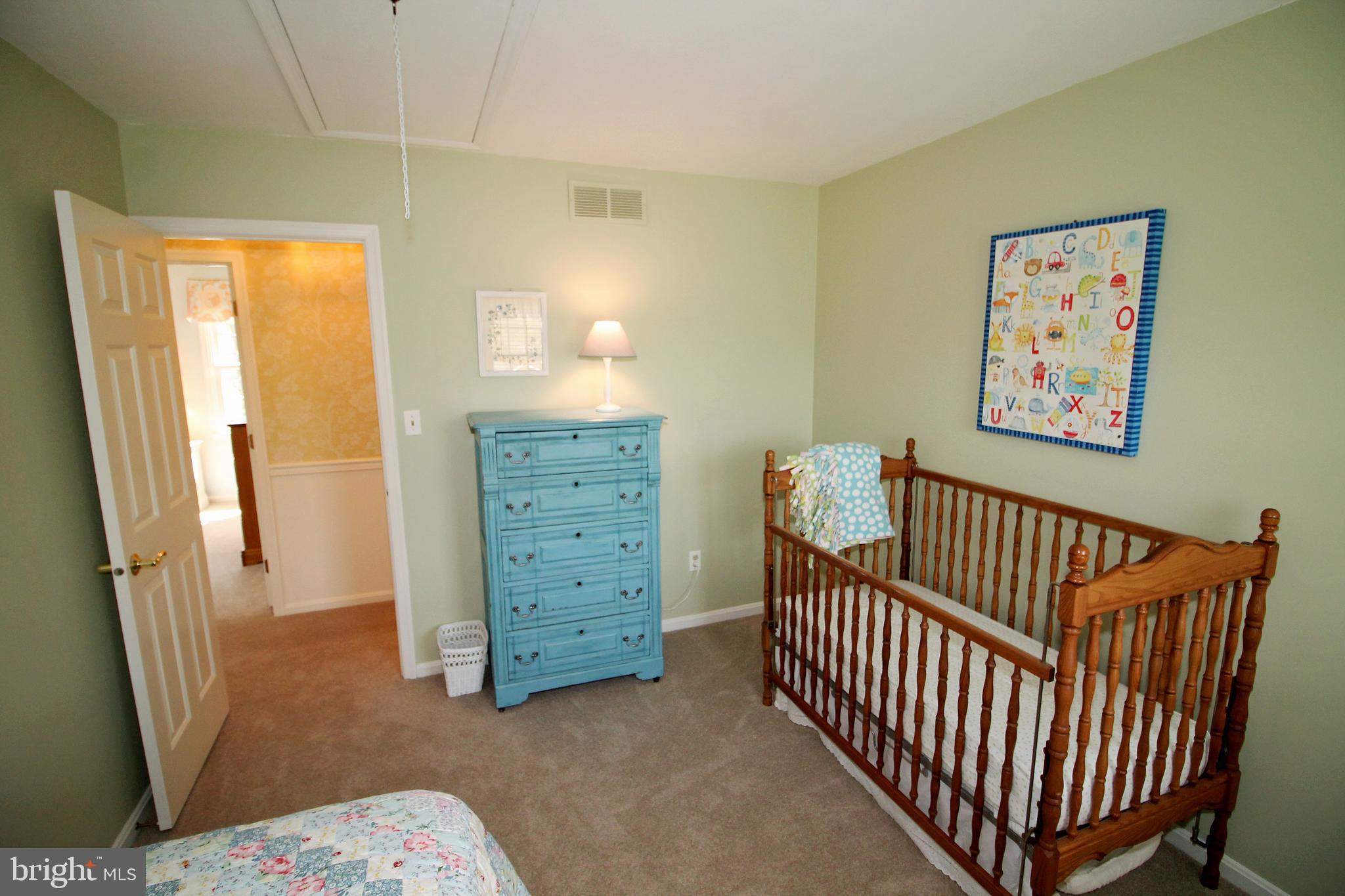 1003 Valewood Road Towson, MD 21286 - Photo 33 of 53 Bedroom 4 - pull down stairs to attic