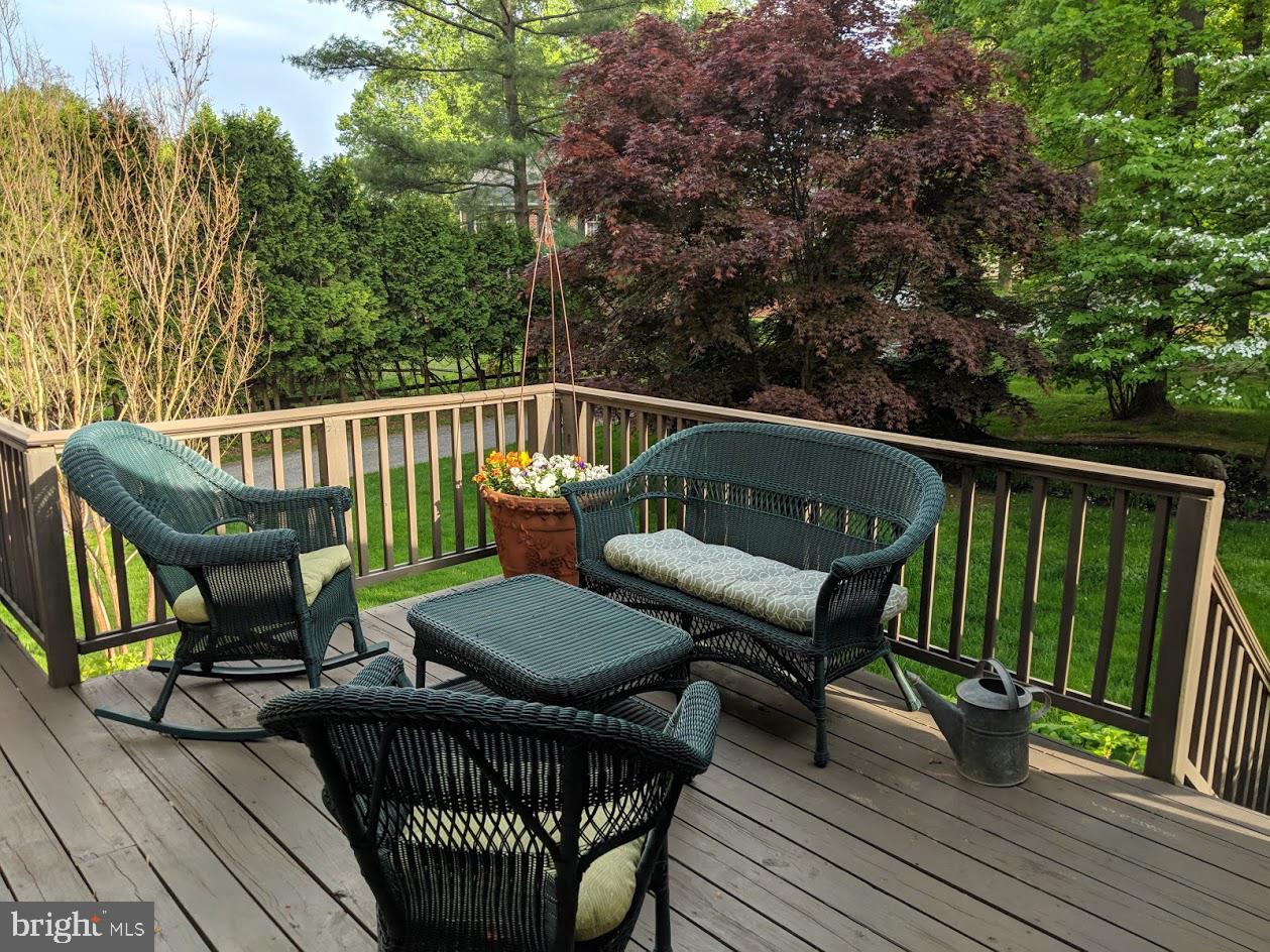 1003 Valewood Road Towson, MD 21286 - Photo 50 of 53 Deck - 13 x 11