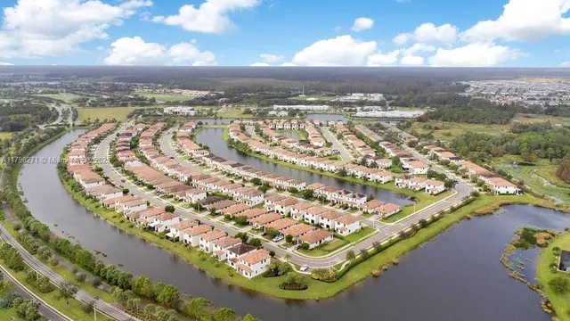 $2,250 | 5377 Cameron Drive, Unit 5377, Ave Maria, FL 34142