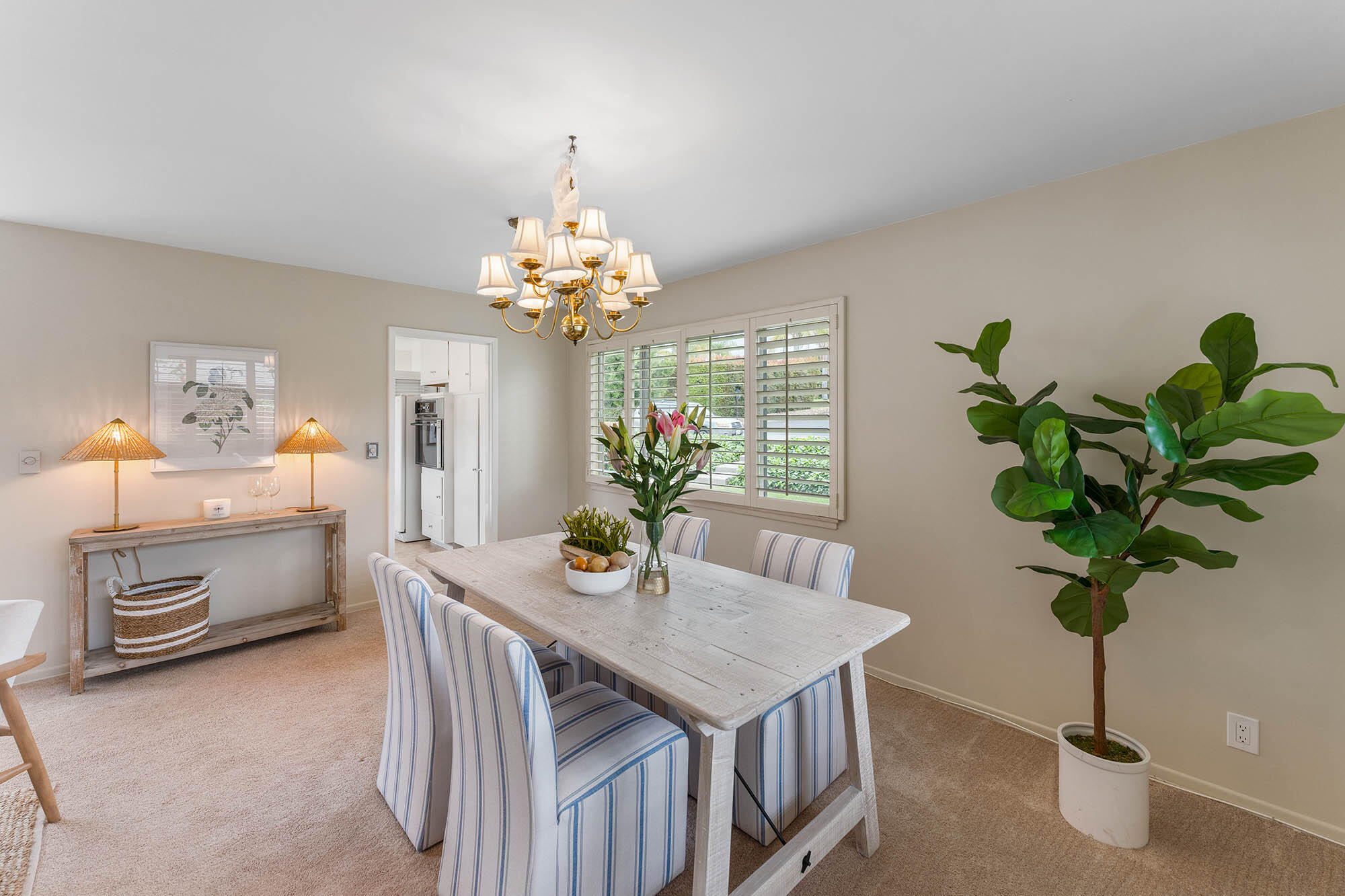 875 Cieneguitas Road Santa Barbara, CA 93110 - Photo 19 of 39 Dining Room - 875 Cieneguitas Rd 93110