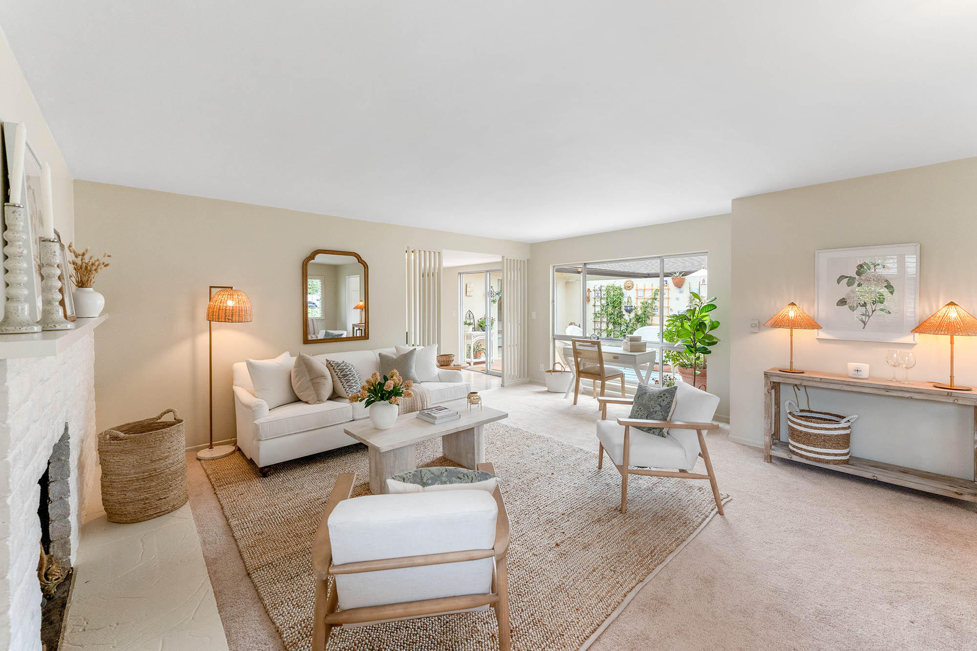 875 Cieneguitas Road Santa Barbara, CA 93110 - Photo 4 of 39 Living Room - 875 Cieneguitas Rd 93110