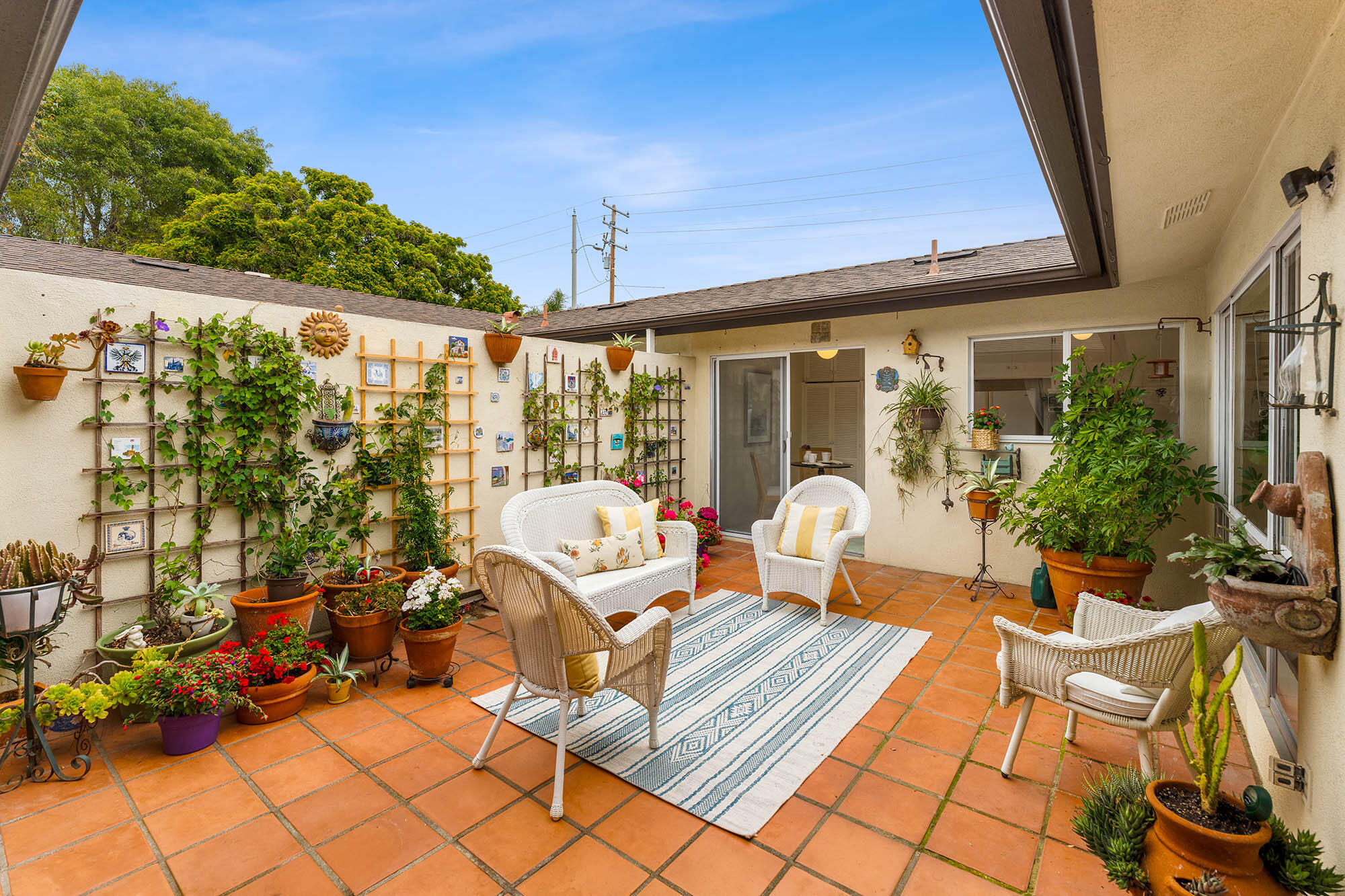 875 Cieneguitas Road Santa Barbara, CA 93110 - Photo 7 of 39 Open patio - 875 Cieneguitas Rd 93110