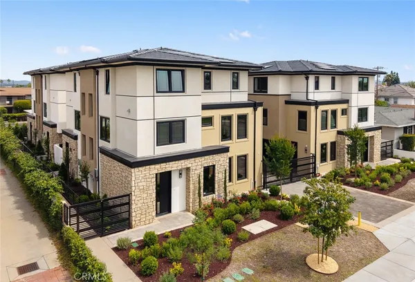 $1,328,000 | 828 Sunset Boulevard, Unit A, Arcadia, CA 91007