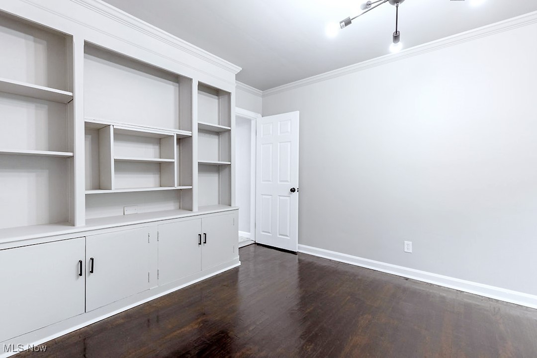3463 Edison Road Cleveland Heights, OH 44121 - Photo 9 of 24 1st floor