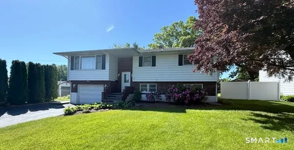 $2,700 | 21 Cheryl Drive, Waterbury, CT 06708