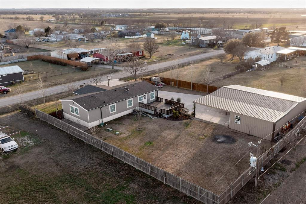 819 Hoss Road Sanger, TX 76266 - Photo 37 of 40