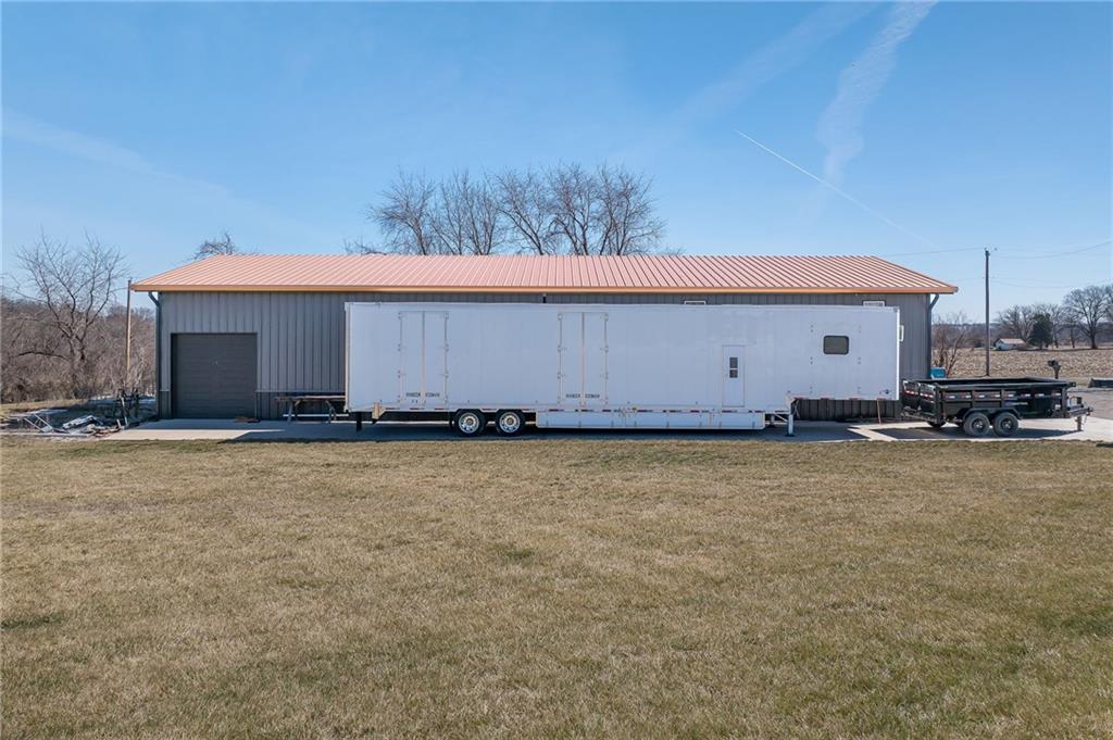 7300 80th Road Southeast St. Joseph, MO 64507 - Photo 14 of 74 Gallery Image 14