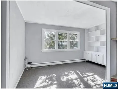 $3,800 | 649 New Jersey Avenue, Unit 1, Lyndhurst, NJ 07071