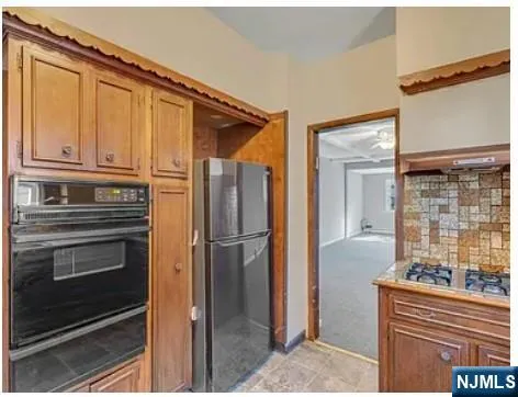 $3,800 | 649 New Jersey Avenue, Unit 1A, Lyndhurst, NJ 07071