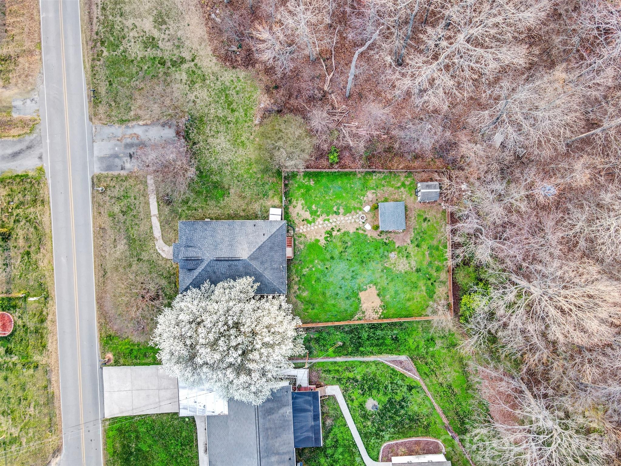 409 Blacksnake Road Stanley, NC 28164 - Photo 5 of 28 a view of a yard