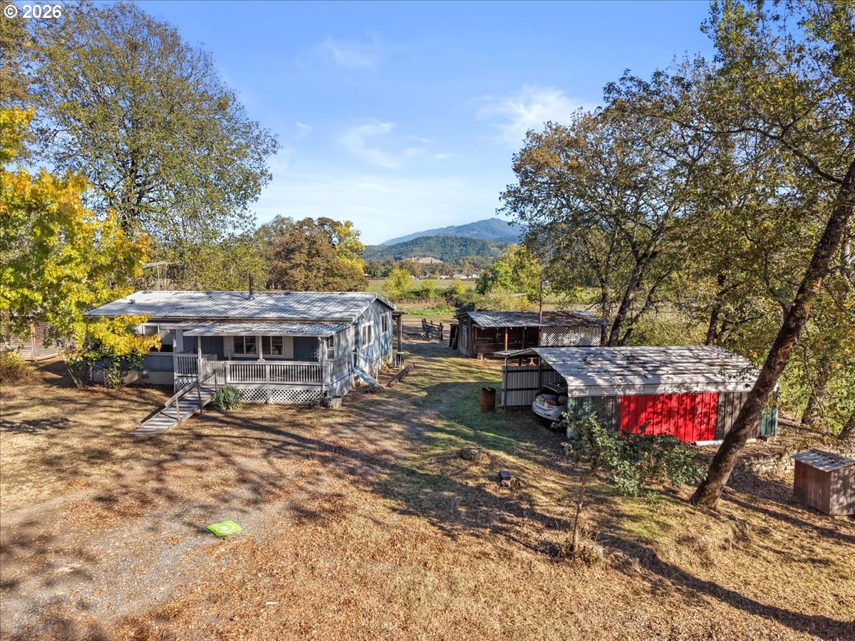 5300 Riddle Bypass Road Riddle, OR 97469 - Photo 22 of 39 Gallery Image 22