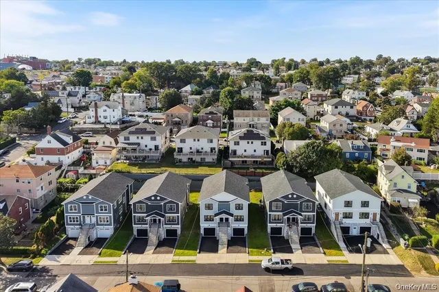 $1,750,000 | 101 Thurton Place, Yonkers, NY 10704