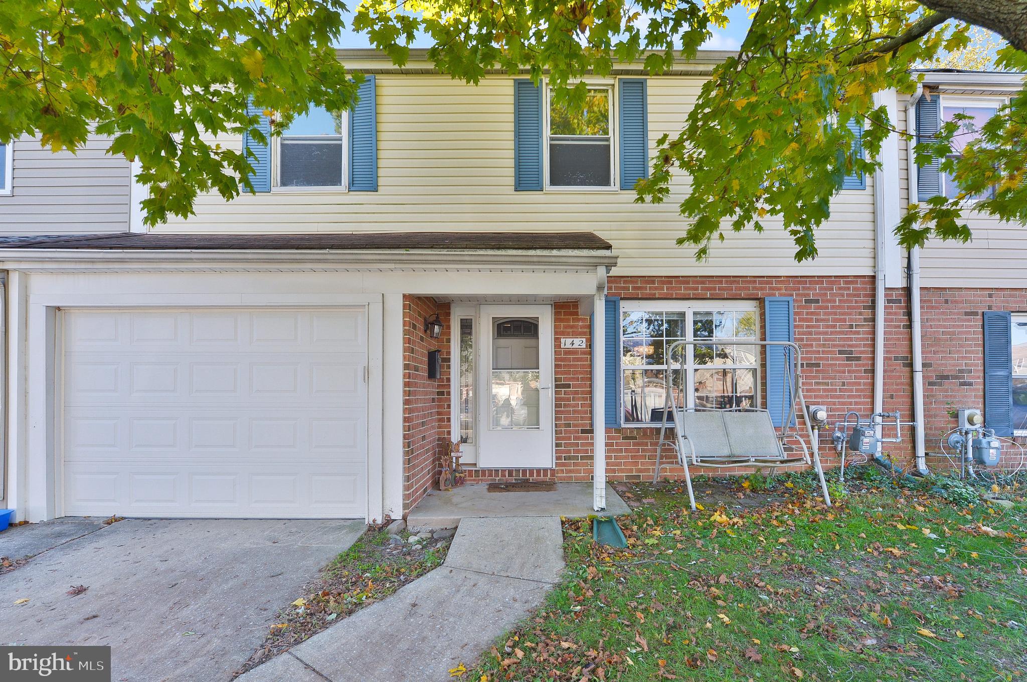 142 Oakmont Road Clementon, NJ 08021 - Photo 1 of 25 Front view of property