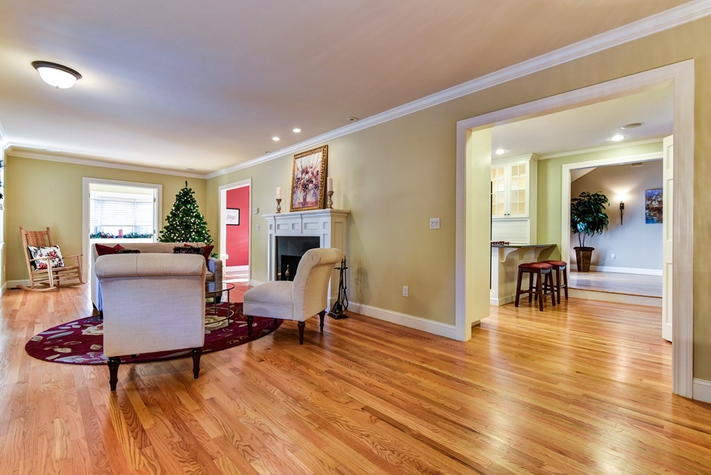 2 Pigeon Hill Road Weston, MA 02493 - Photo 17 of 30 Gallery Image 17