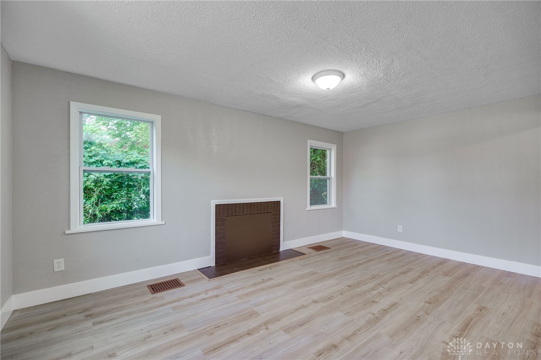 1730 Wesleyan Road Dayton, OH 45406 - Photo 7 of 39 Gallery Image 7