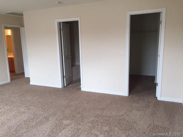 7800 Rabbits Foot Lane Charlotte, NC 28217 - Photo 6 of 9 an empty room with closet