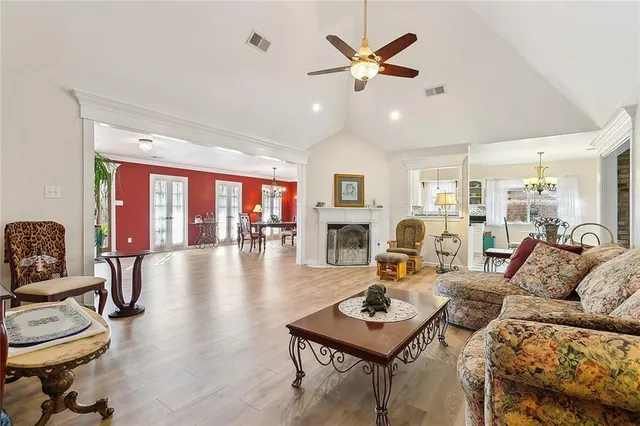 $424,888 | 3605 West Grandlake Boulevard, Kenner, LA 70065