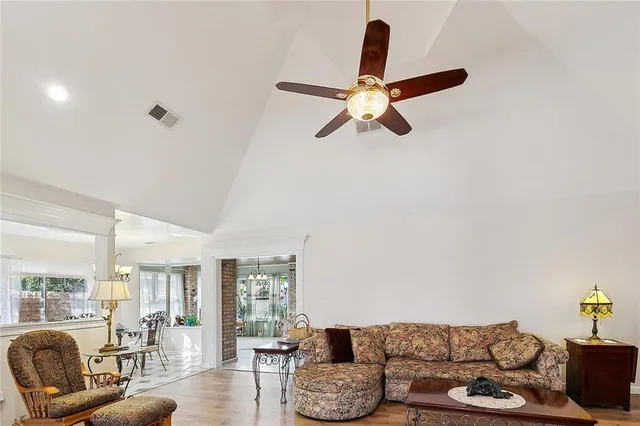 $424,888 | 3605 West Grandlake Boulevard, Kenner, LA 70065