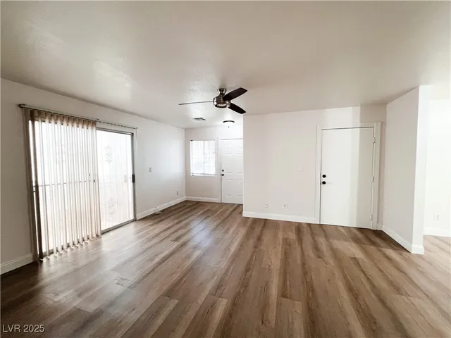 $1,814 | 2128 Velvet Hill Avenue, Las Vegas, NV 89106