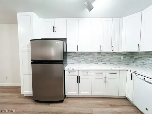 $1,814 | 2128 Velvet Hill Avenue, Las Vegas, NV 89106