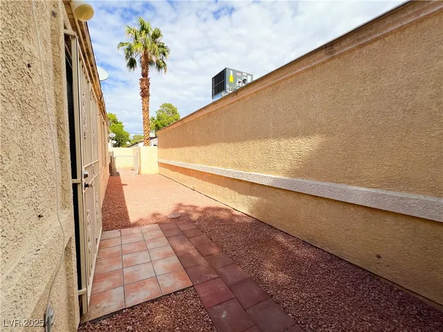 $1,814 | 2128 Velvet Hill Avenue, Las Vegas, NV 89106