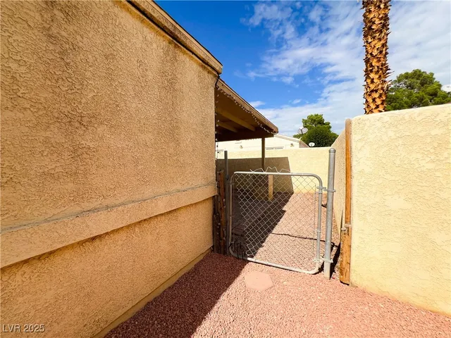 $1,814 | 2128 Velvet Hill Avenue, Las Vegas, NV 89106