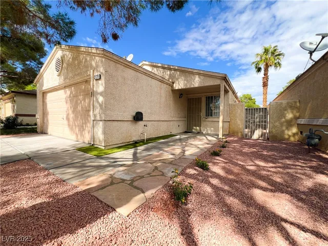 $1,814 | 2128 Velvet Hill Avenue, Las Vegas, NV 89106