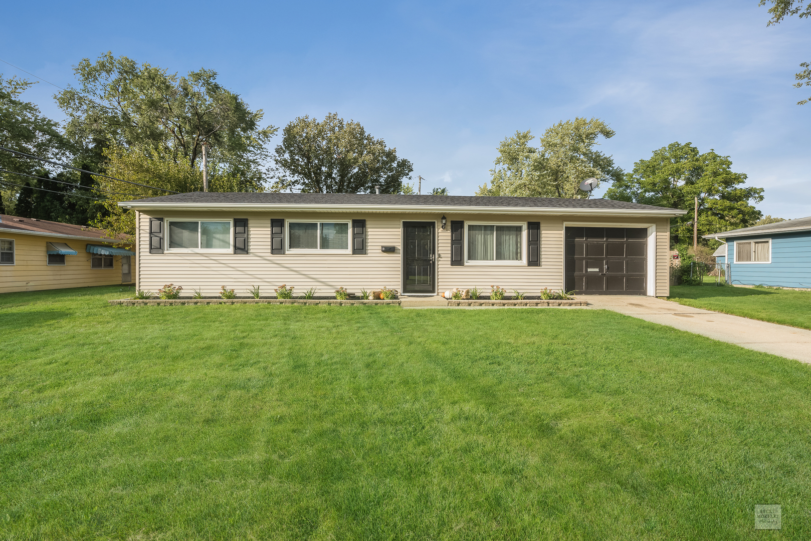 19 Saugatuck Road Montgomery, IL 60538 - Photo 1 of 16