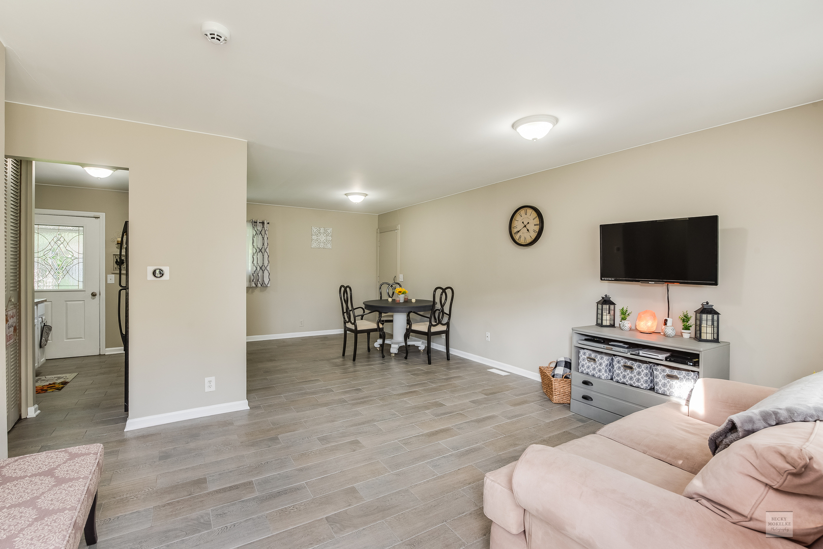 19 Saugatuck Road Montgomery, IL 60538 - Photo 2 of 16