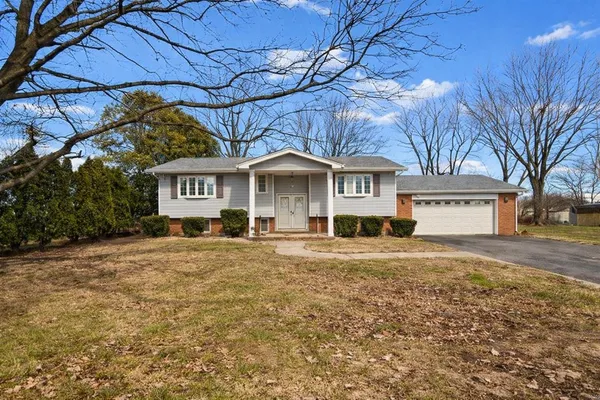 $229,900 | 705 Crestview Drive, North Manchester, IN 46962