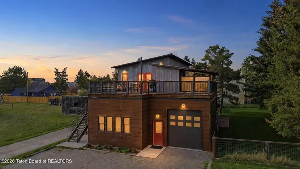 $1,125,000 | 155 Fremont Avenue, Driggs, ID 83422