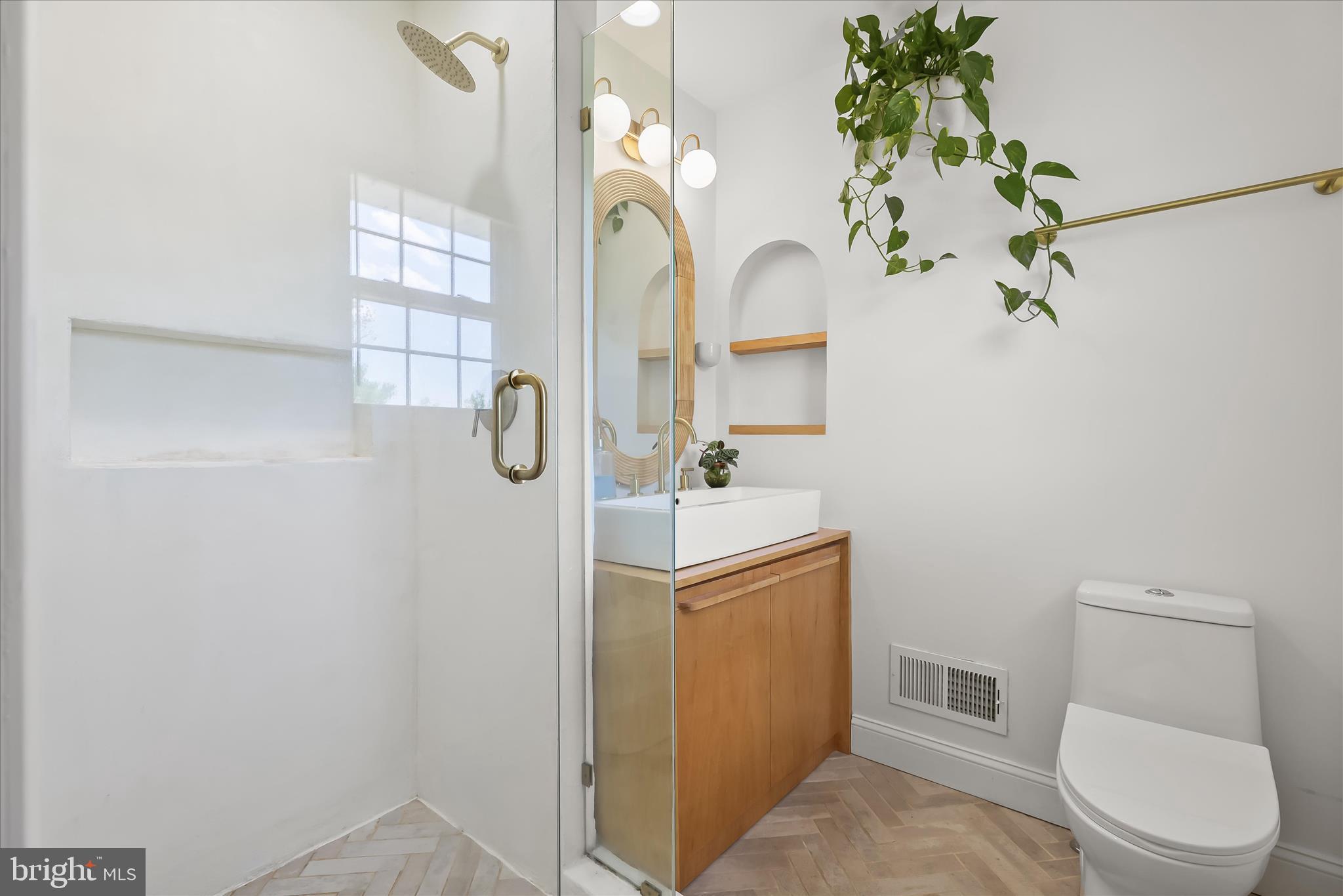 2508 Whitt Road Kingsville, MD 21087 - Photo 41 of 74 Renovated En suite Bath