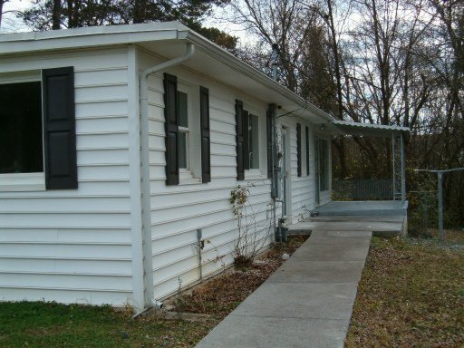 110 Princeton Avenue Oak Ridge, TN 37830 - Photo 1 of 1 Primary Photo