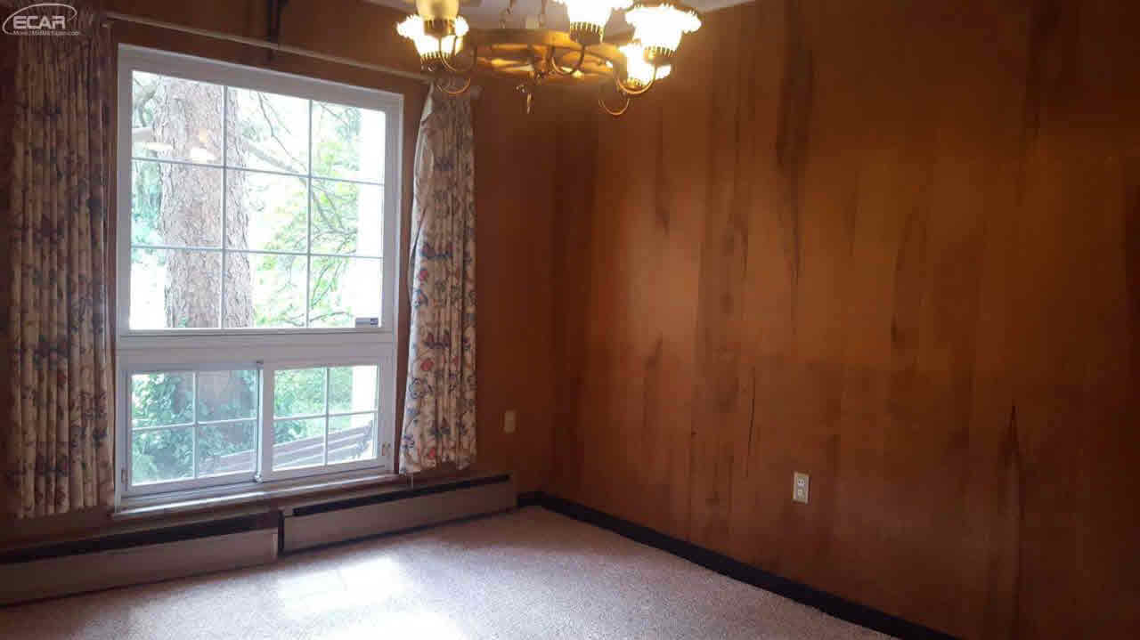 9280 Carpenter Road Flushing, MI 48433 - Photo 9 of 25 21374330-8.JPG