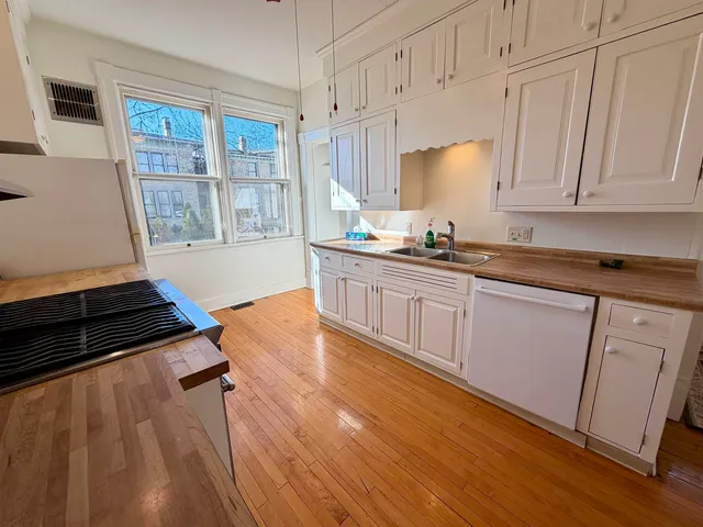 $499,000 | 615 St Lawrence Avenue, Janesville, WI 53545