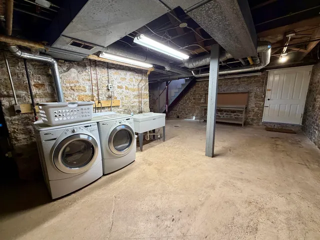 $499,000 | 615 St Lawrence Avenue, Janesville, WI 53545