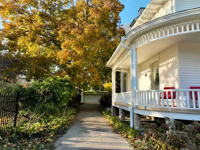 $499,000 | 615 St Lawrence Avenue, Janesville, WI 53545