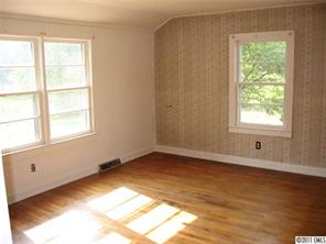 20751 Aquadale Road Albemarle, NC 28001 - Photo 5 of 12 Gallery Image 5