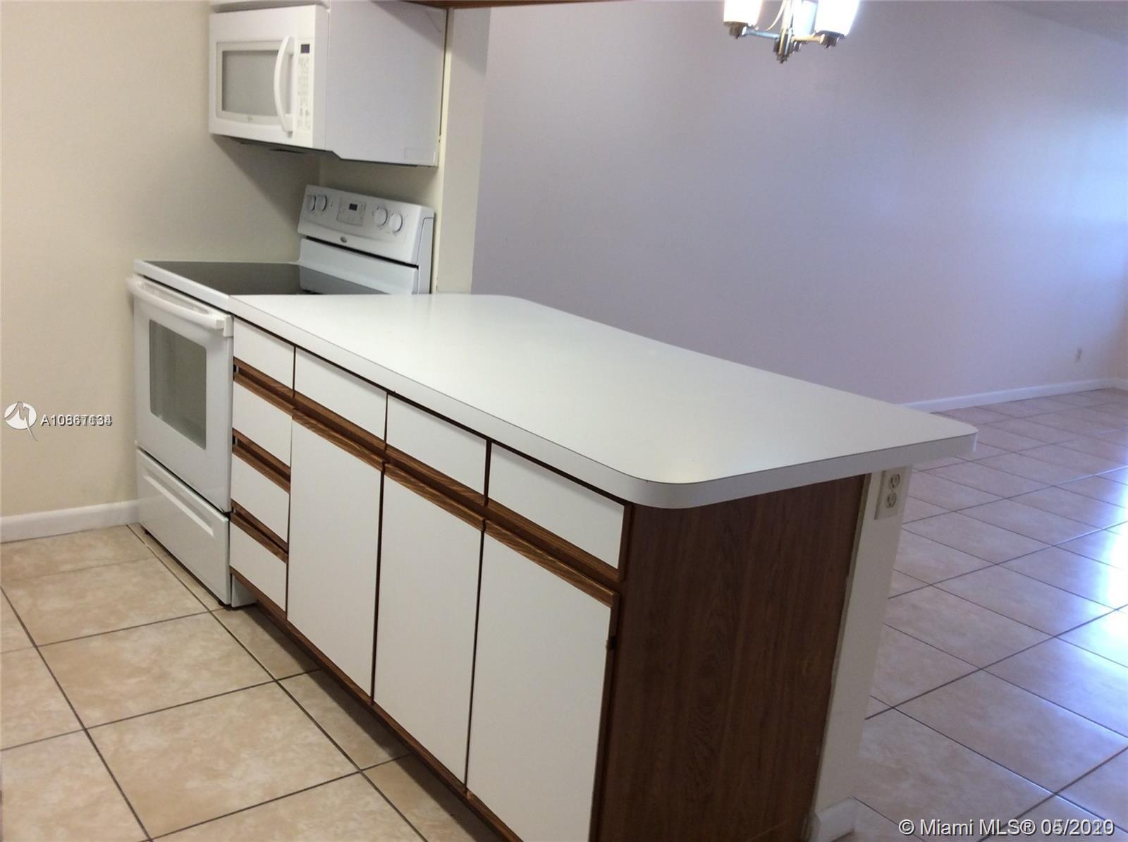 6300 La Costa Drive, Unit B Boca Raton, FL 33433 - Photo 6 of 34