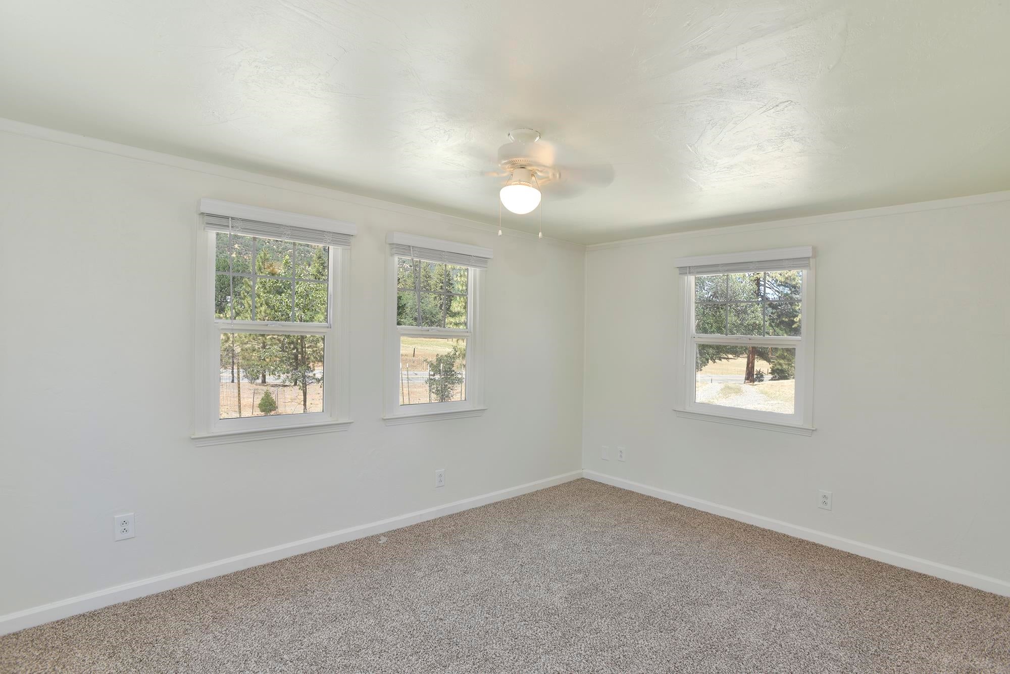 5524 Scott River Road Fort Jones, CA 96032 - Photo 9 of 50 Gallery Image 9